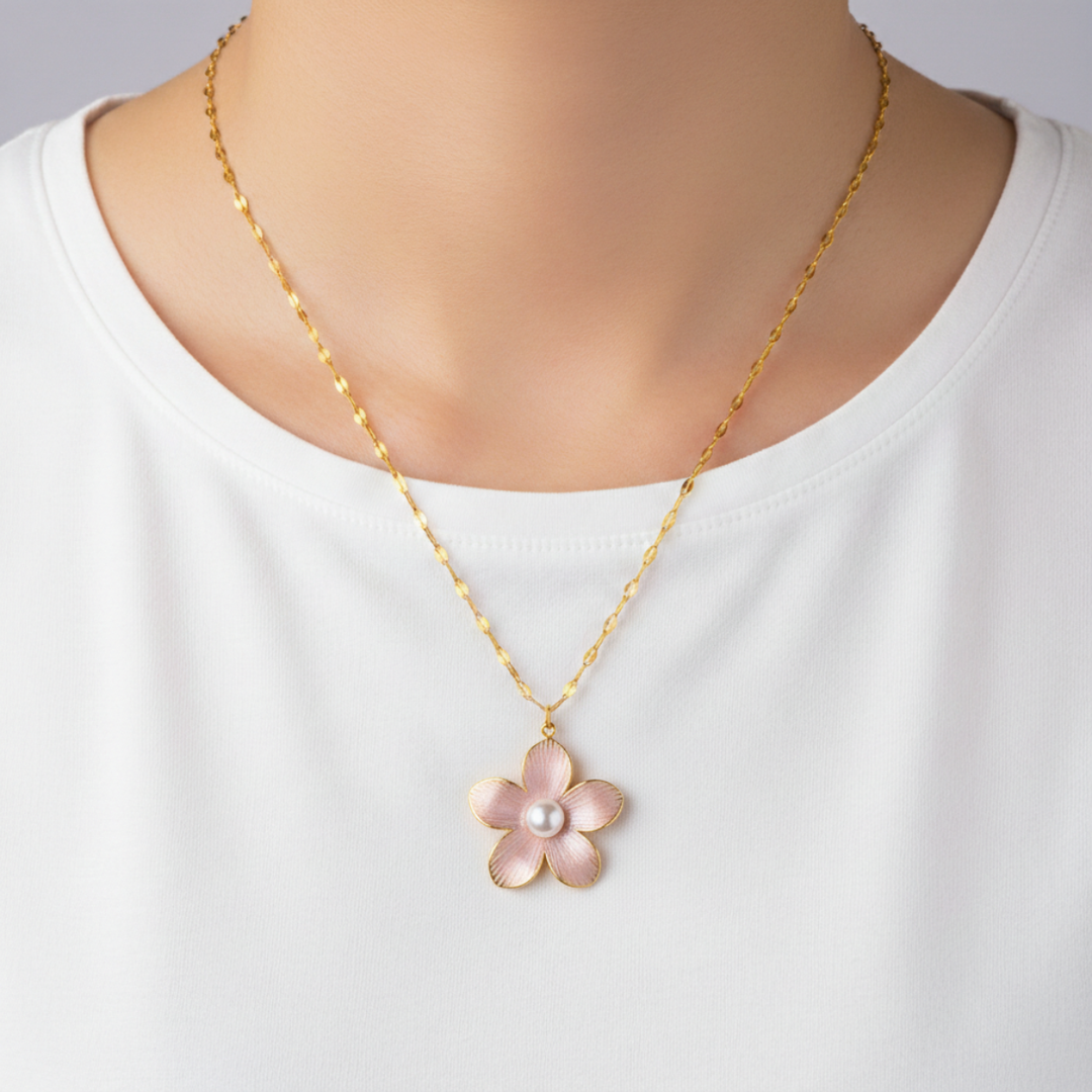 Primrose Pearl Pendant