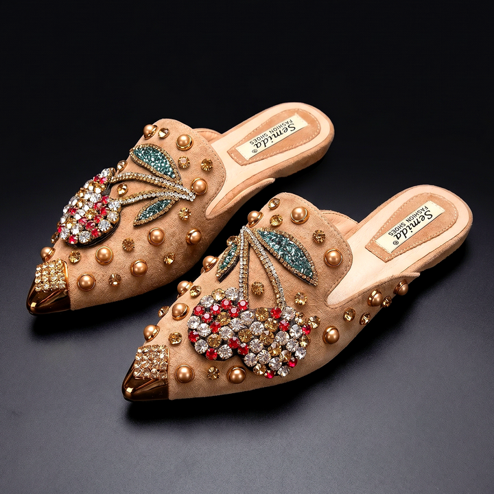 Élise Cherry Mules