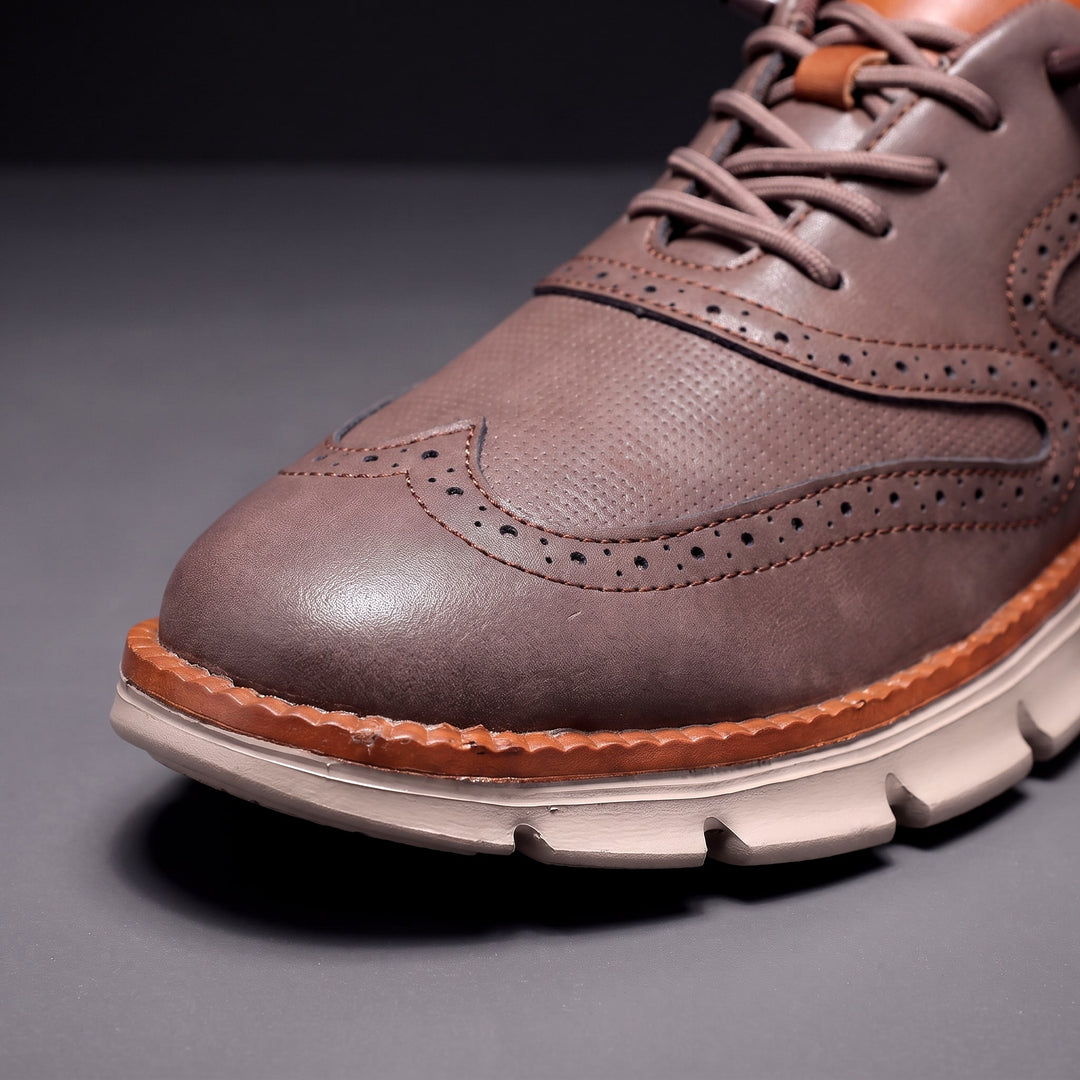 Damon Brogue Sneakers