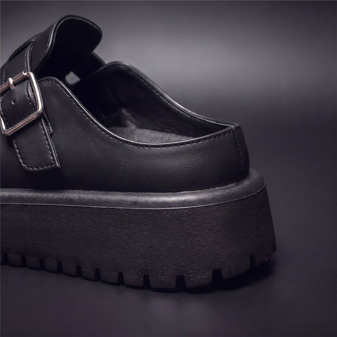 Alder Leather Clog