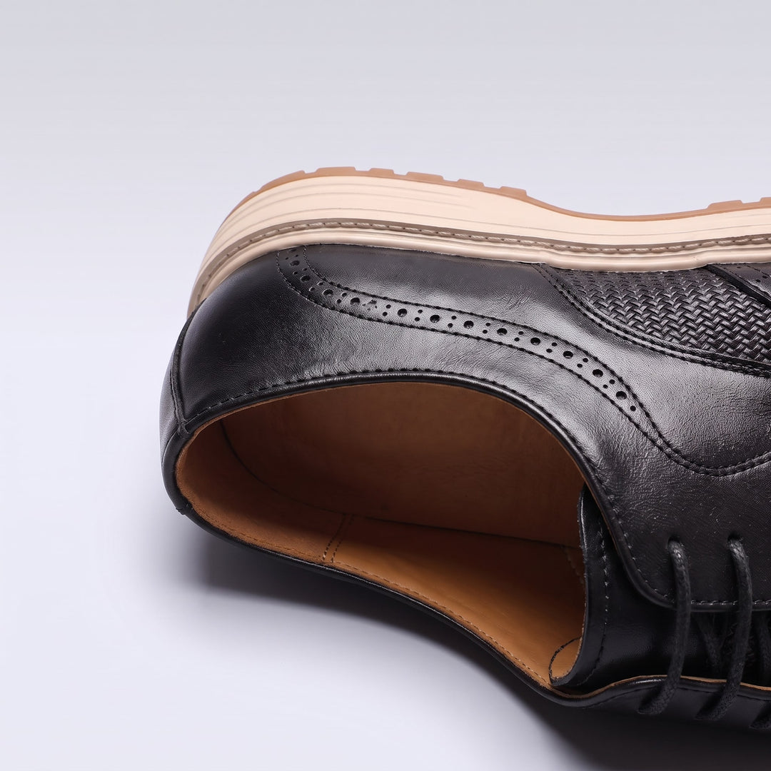 Belvaro Woven Derby