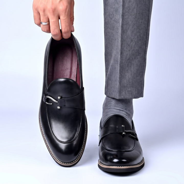 Revardo Buckle Loafer
