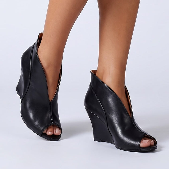 Velia Wedge Heels